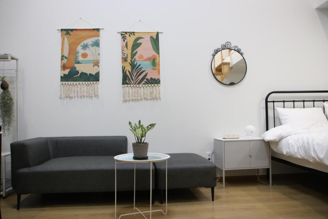 Hongdae Residence - 1Min From Hongik Uni Station Exit #1 سيول المظهر الخارجي الصورة