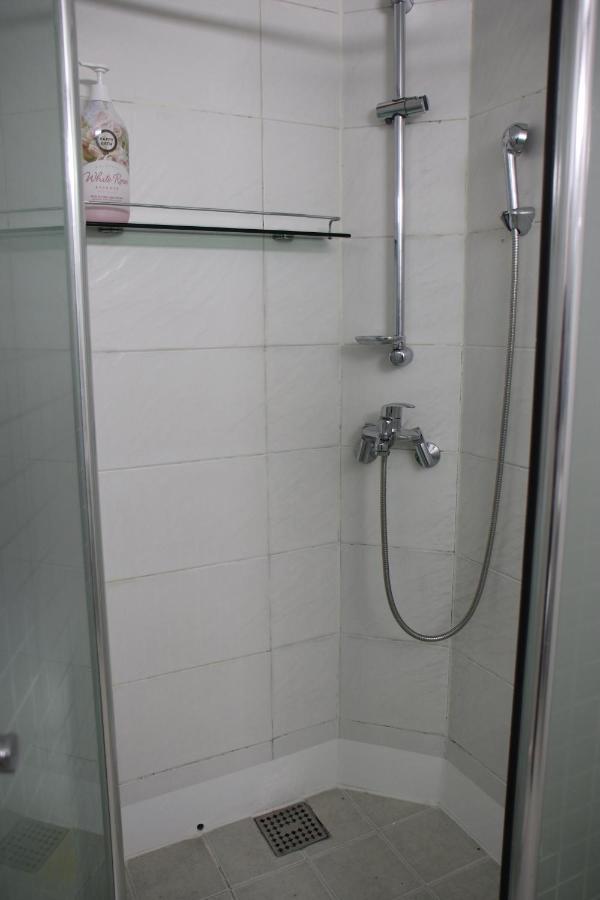 Hongdae Residence - 1Min From Hongik Uni Station Exit #1 سيول المظهر الخارجي الصورة
