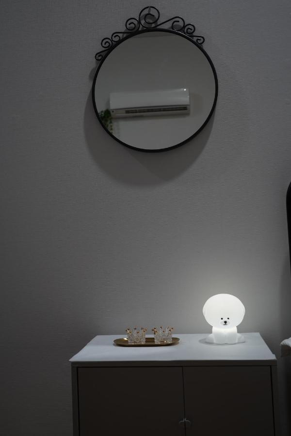 Hongdae Residence - 1Min From Hongik Uni Station Exit #1 سيول المظهر الخارجي الصورة