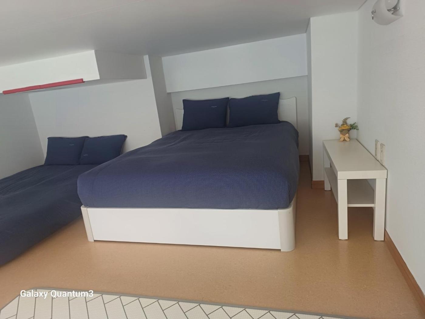 Hongdae Residence - 1Min From Hongik Uni Station Exit #1 سيول المظهر الخارجي الصورة